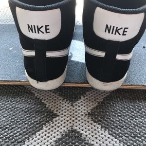 Nike Vintage blazers size 7